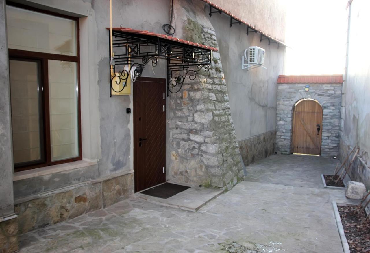 Historical Old City Apartament, Старе Місто , 2 Спальні, Балкон-Тераса, 85 Кв М Каменец-Подольский Экстерьер фото